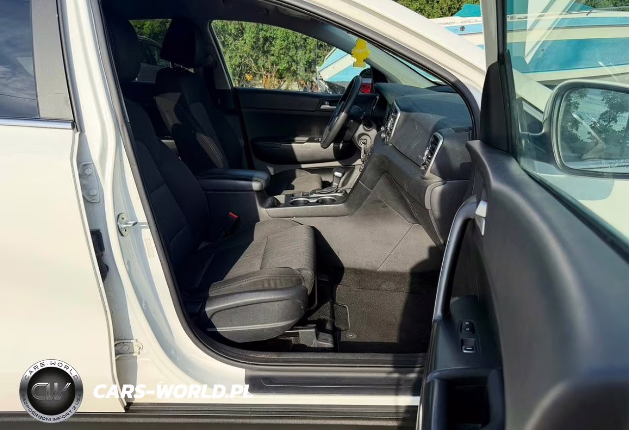 2019 Kia Sportage Lx VIN:KNDPM3AC8K7623258 - 5
