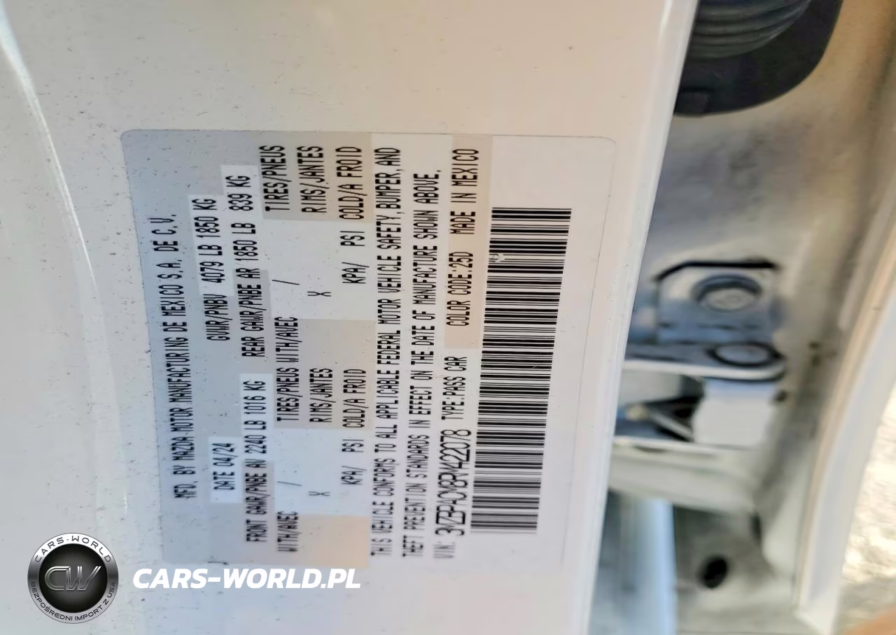 2024 Mazda 3 Preferred VIN:3MZBPACM8RM422078 - 12
