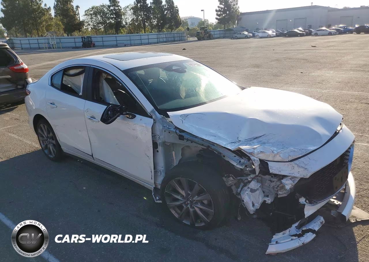 2024 Mazda 3 Preferred VIN:3MZBPACM8RM422078 - 4
