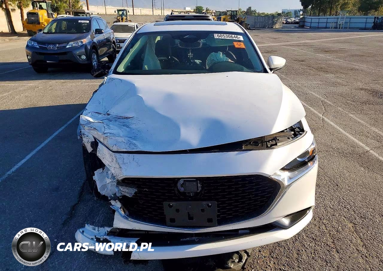 2024 Mazda 3 Preferred VIN:3MZBPACM8RM422078 - 5