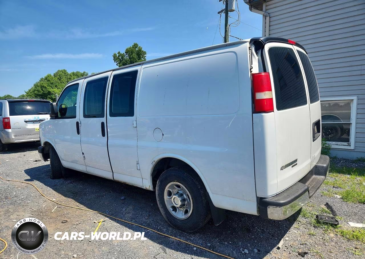 2012 Chevrolet Express G2500 VIN:1GCWGFCA5C1111400 - 2