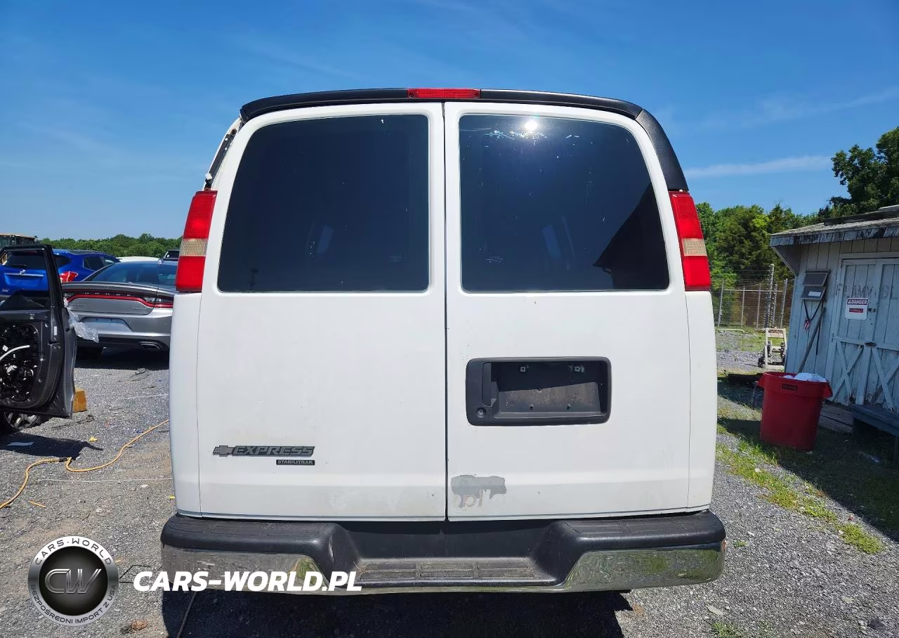 2012 Chevrolet Express G2500 VIN:1GCWGFCA5C1111400 - 6