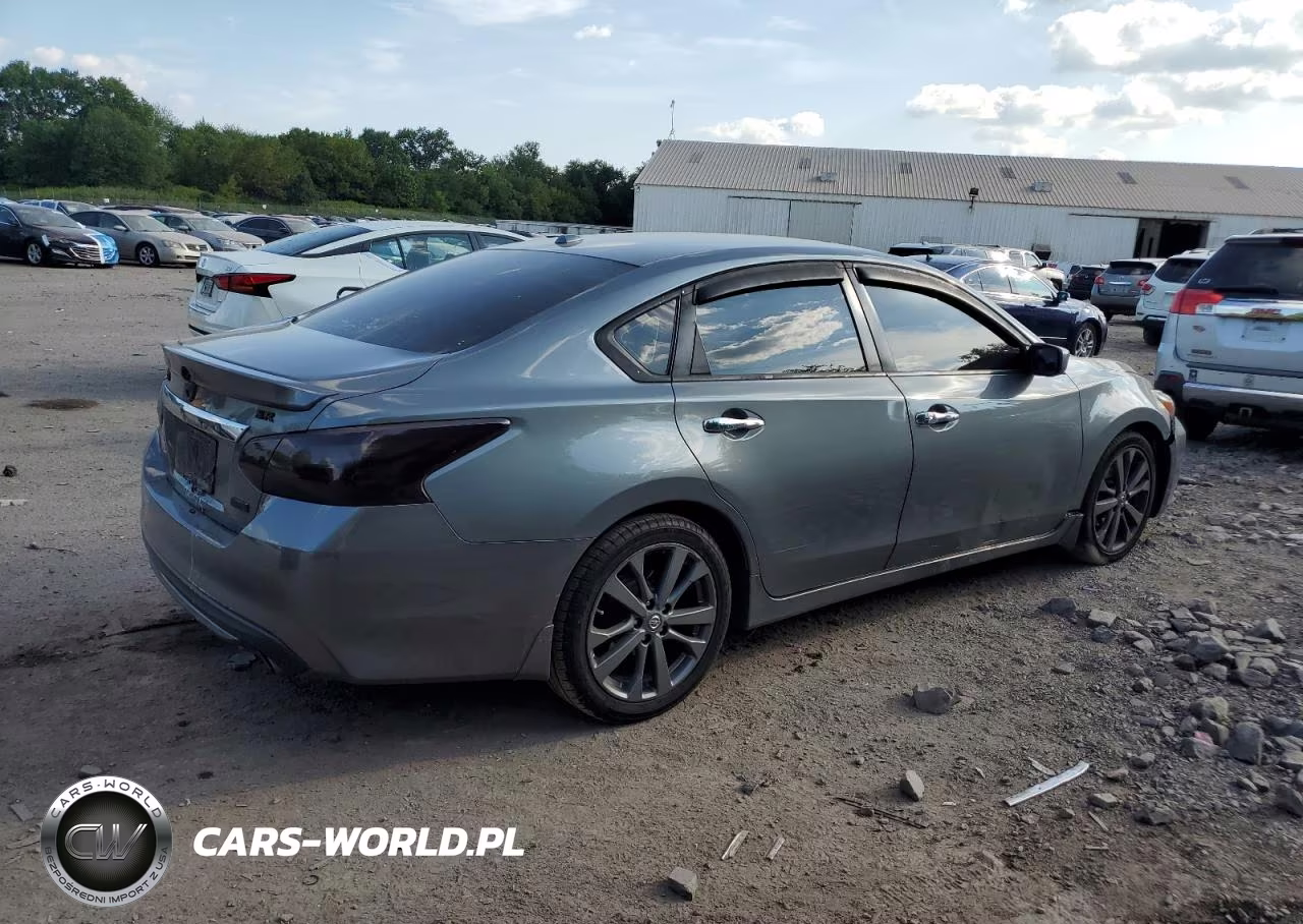 2018 Nissan Altima 2.5 VIN:1N4AL3AP6JC261972 - 3