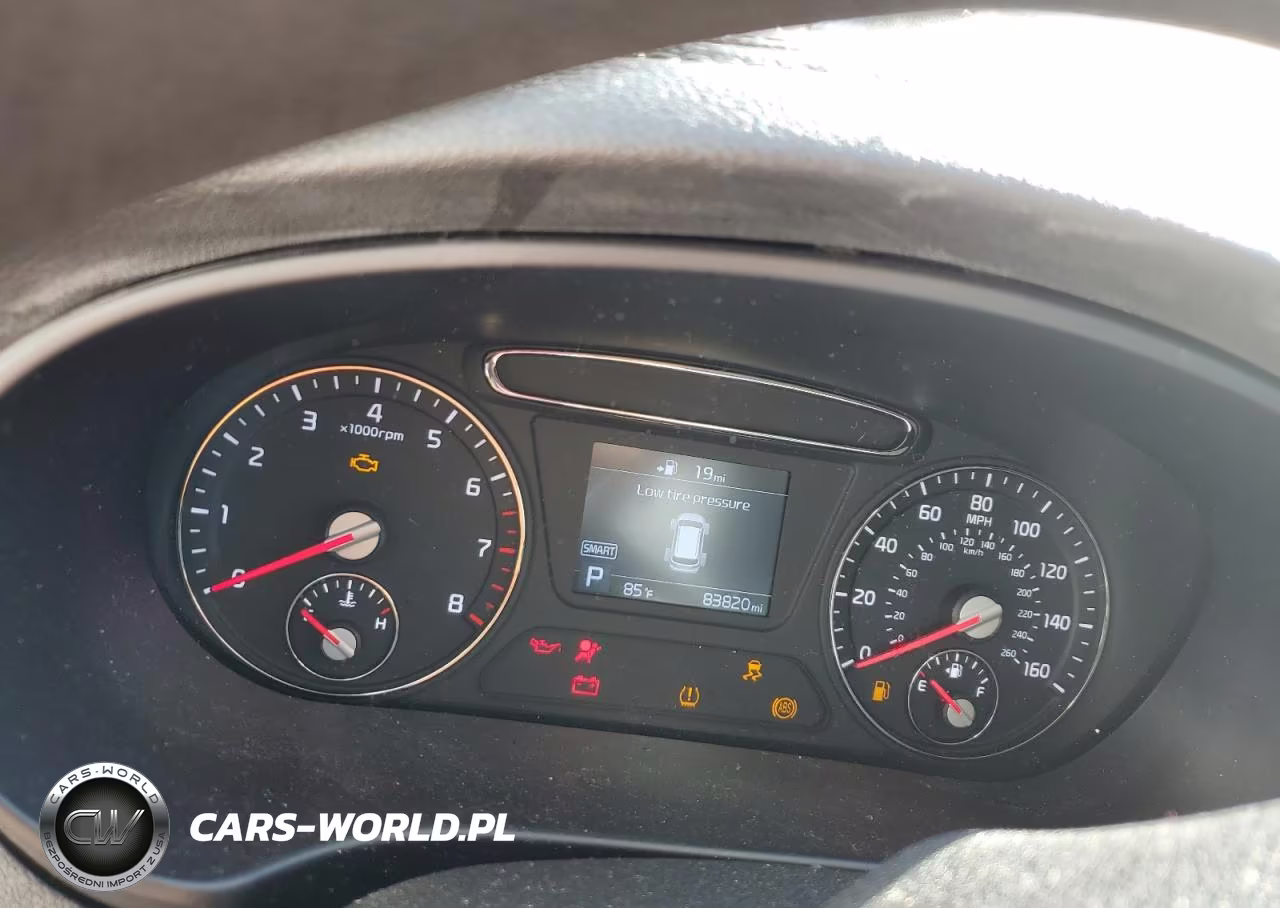 2019 Kia Sorento L VIN:5XYPG4A38KG533902 - 17