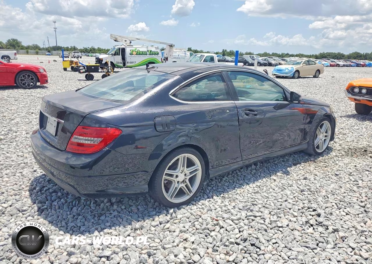 2015 Mercedes-Benz C 250 VIN:WDDGJ4HB3FG415988 - 3
