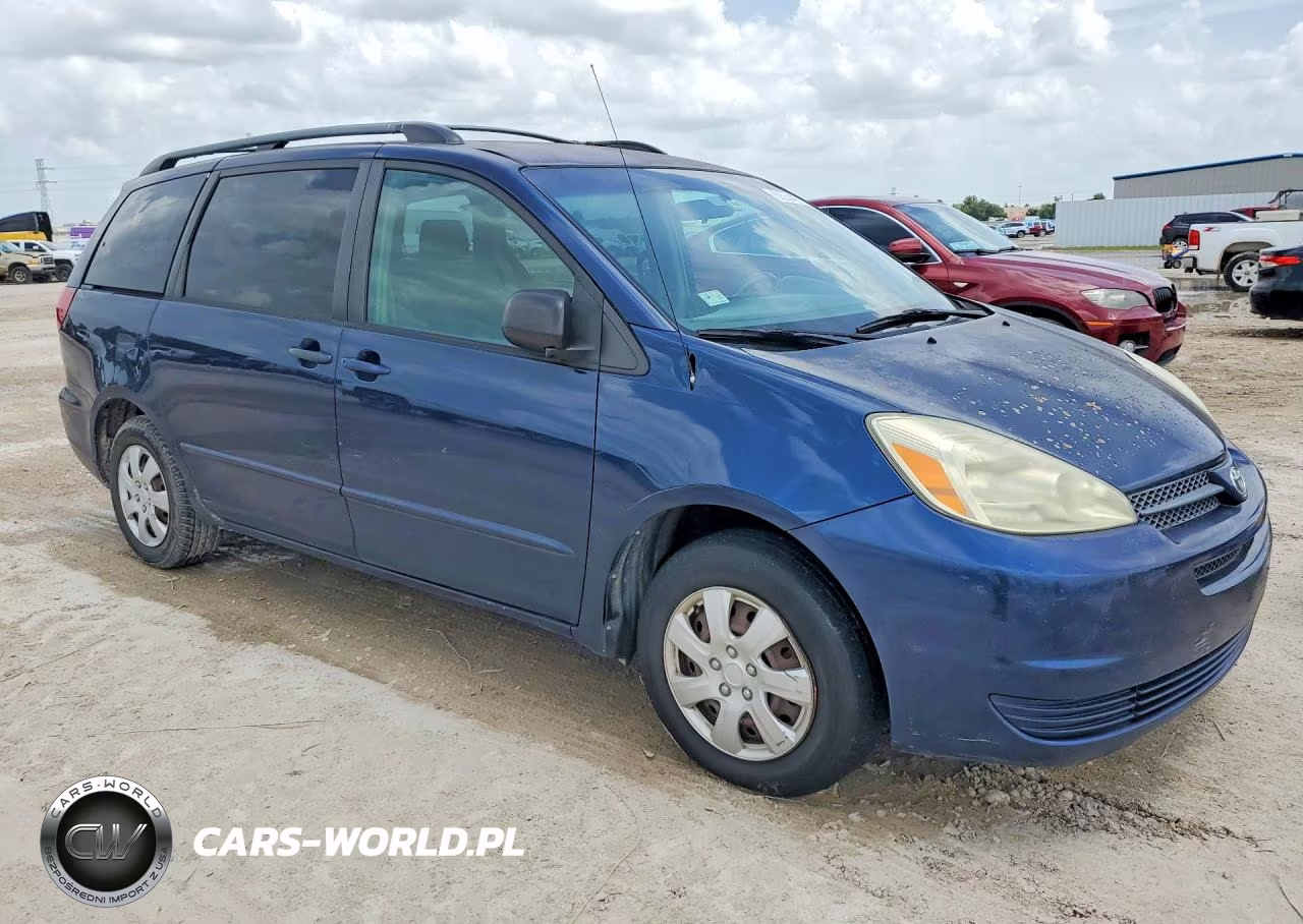 2004 Toyota Sienna Le 7 Passenger VIN:5TDZA23CX4S109252 - 4
