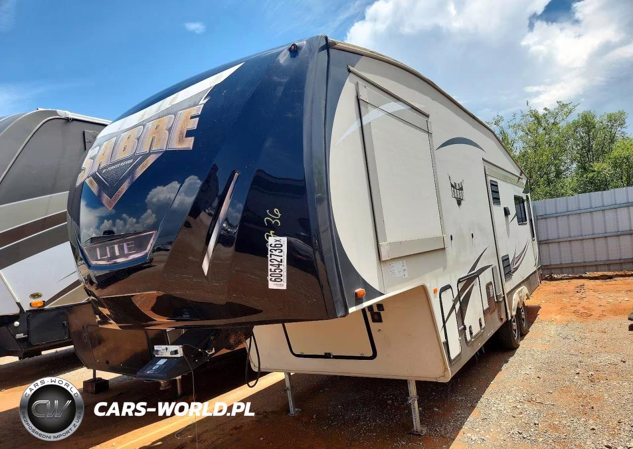 2027 Forest River Sabre Camper VIN:4X4FSRD26H3012081 - 2