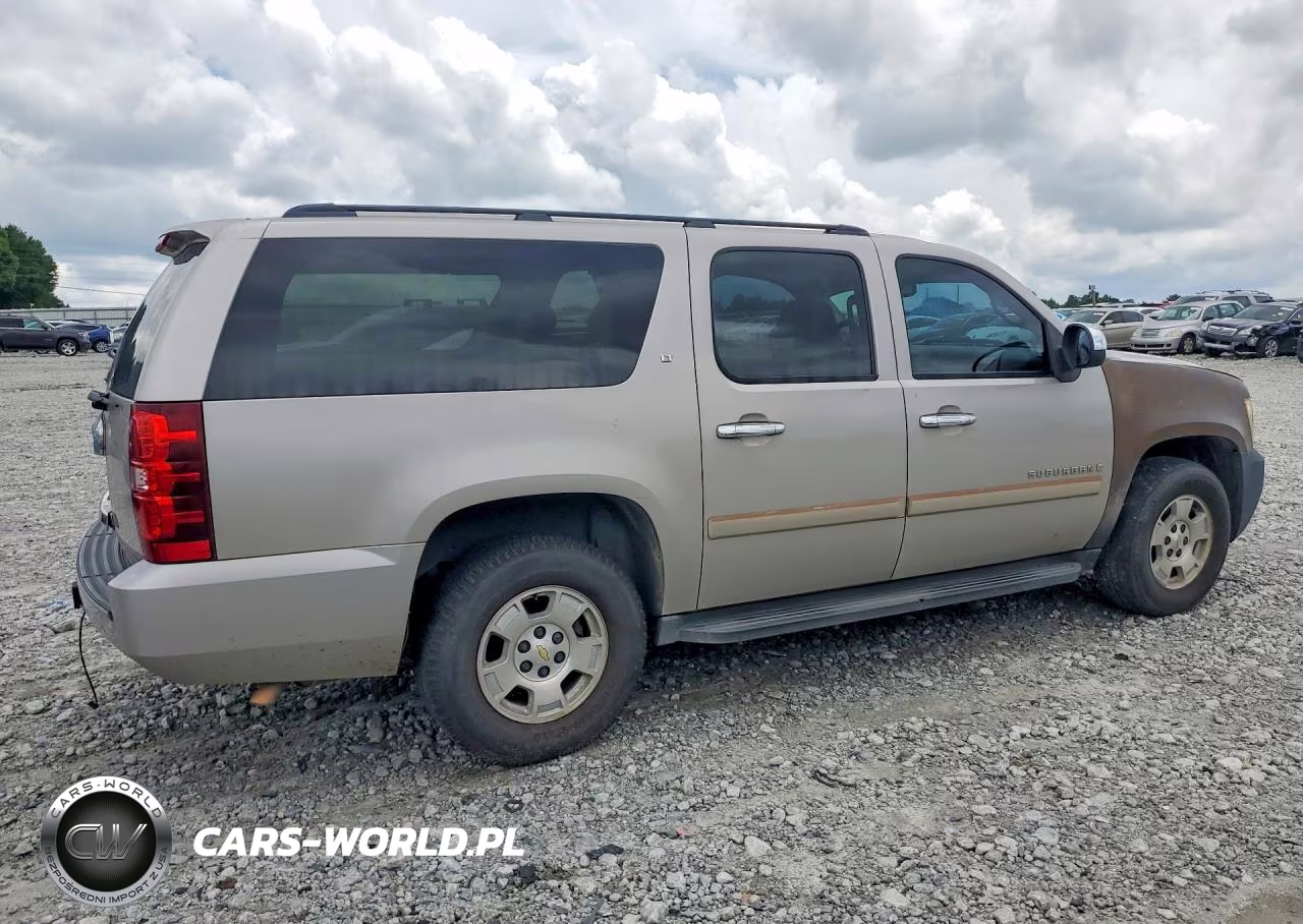 2007 Chevrolet Suburban C1500 VIN:1GNFC16J47J355207 - 3