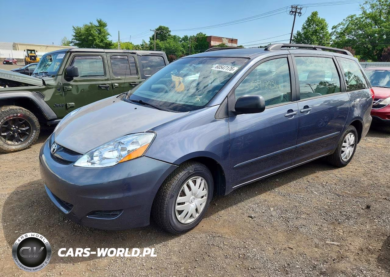 2008 Toyota Sienna Ce 8-Passenger