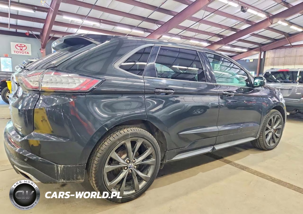 2015 Ford Edge Sport VIN:2FMTK3AP0FBB25135 - 3