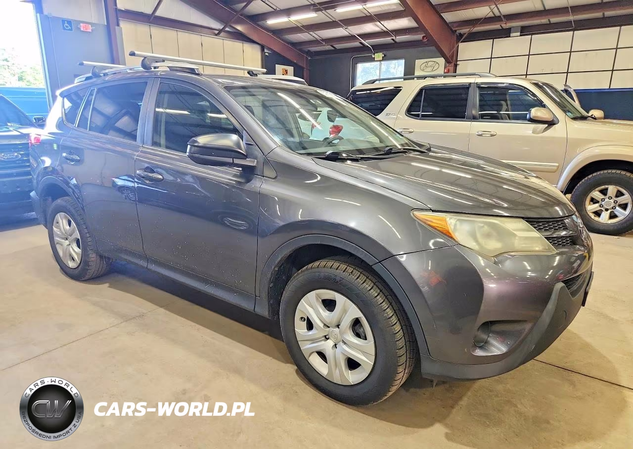 2015 Toyota Rav4 Le VIN:JTMBFREVXFJ040217 - 4