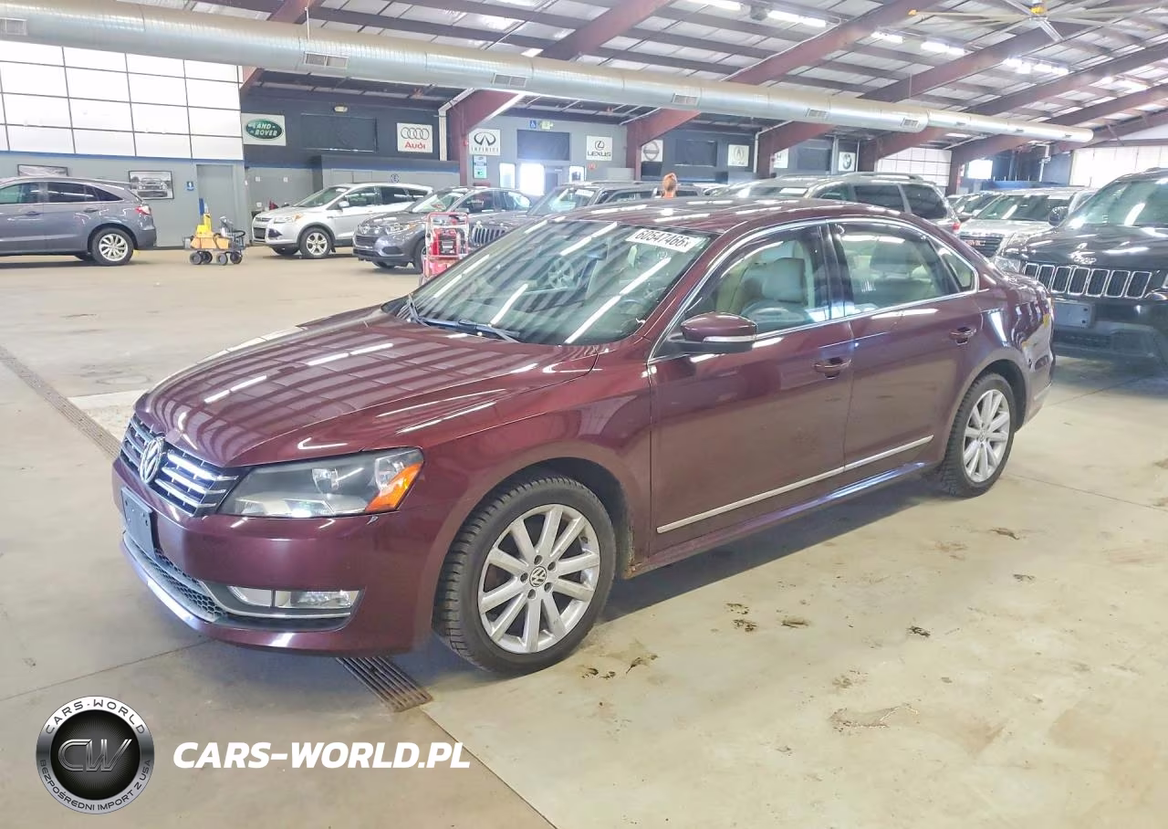 2013 Volkswagen Passat Sel – zdjęcie 1 z 12