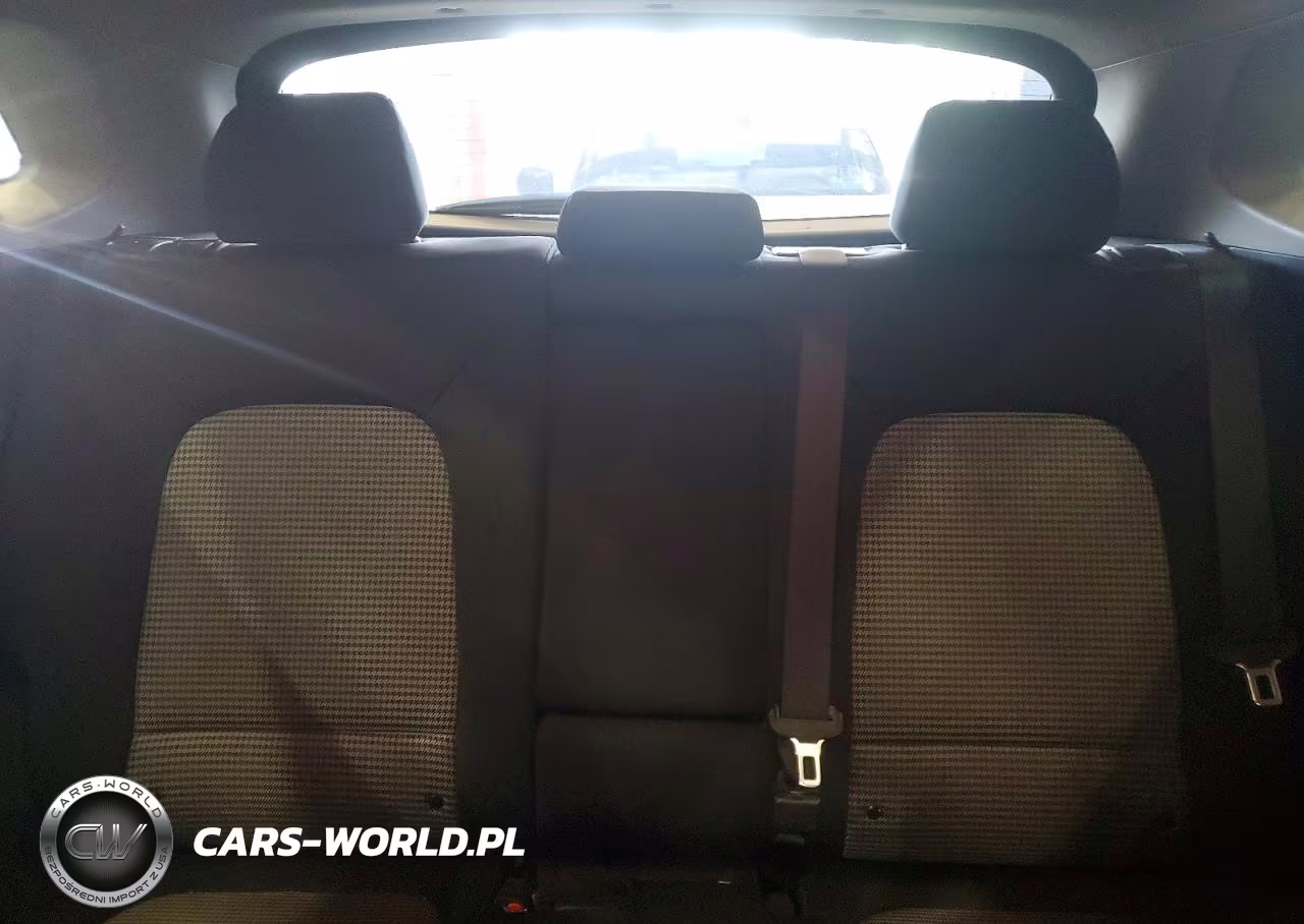 2019 Hyundai Kona VIN:KM8K2CAA8KU239413 - 10