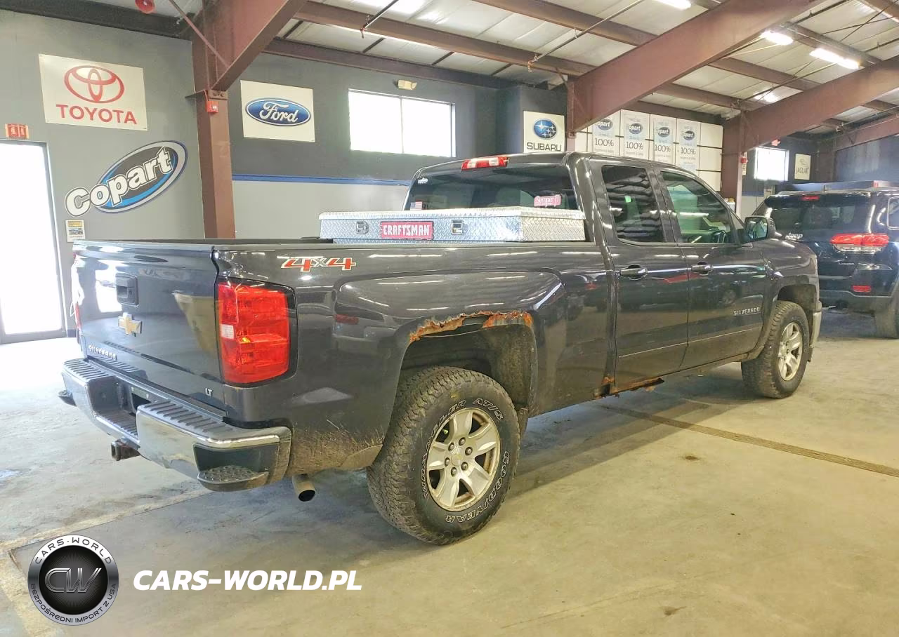 2015 Chevrolet Silverado K1500 VIN:1GCVKREHXFZ338237 - 3