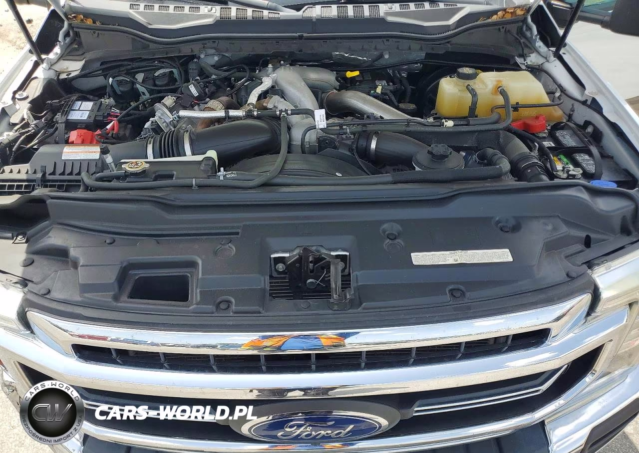 2022 Ford F250 Super Duty VIN:1FT7W2BT8NEE32880 - 11