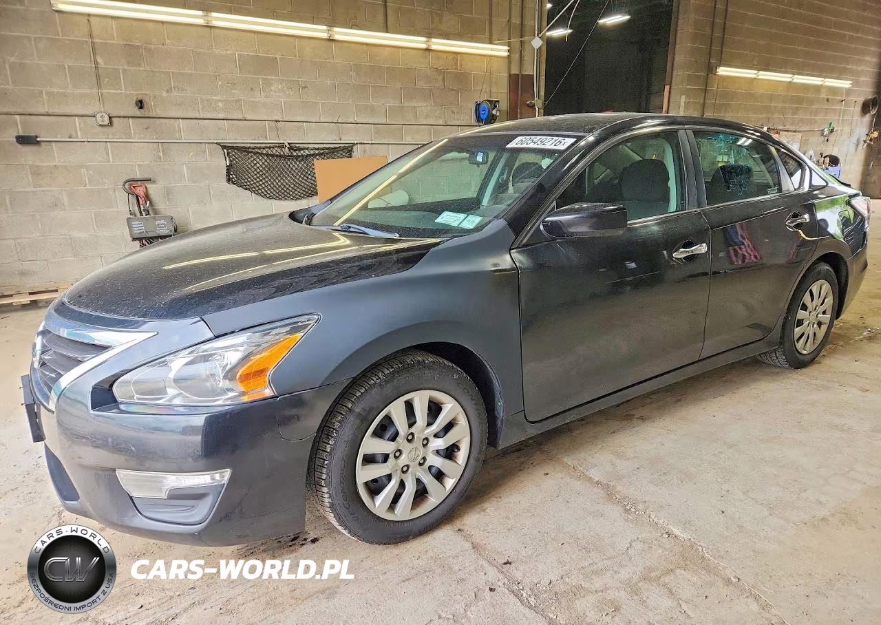 2014 Nissan Altima 2.5 S – zdjęcie 1 z 12