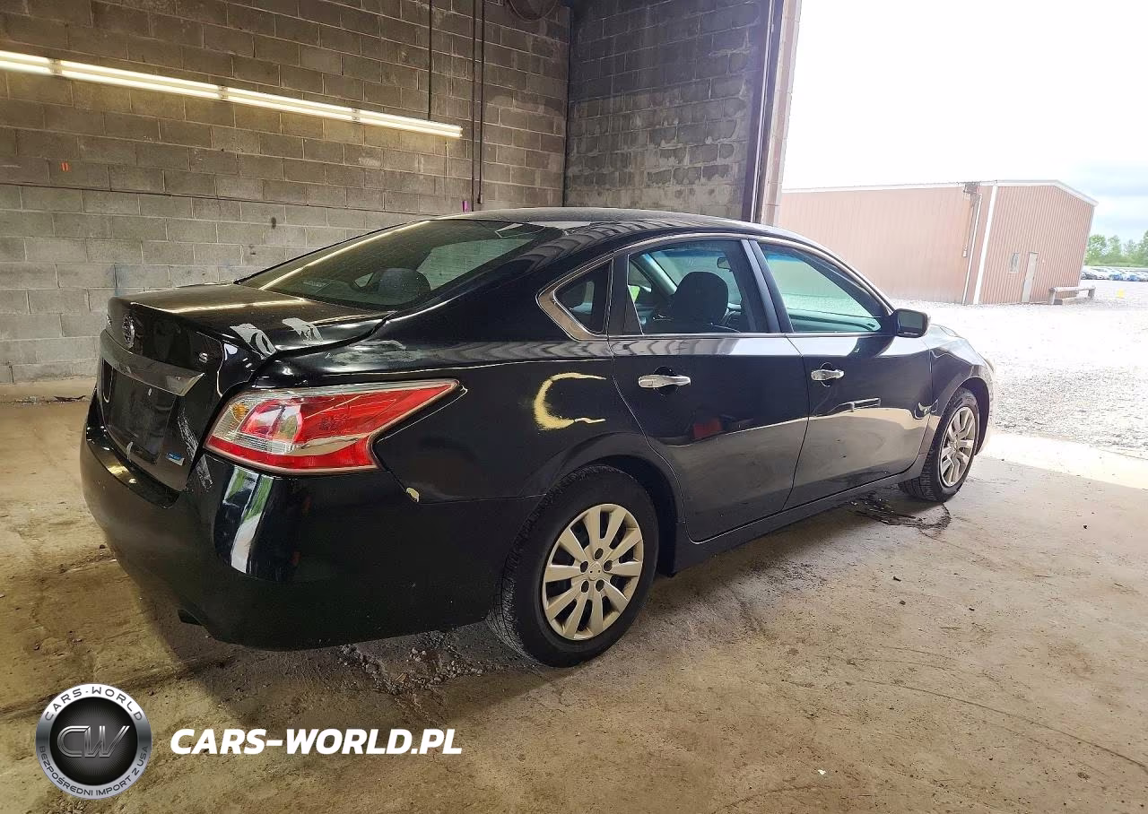 2014 Nissan Altima 2.5 S VIN:1N4AL3AP1EN379289 - 3