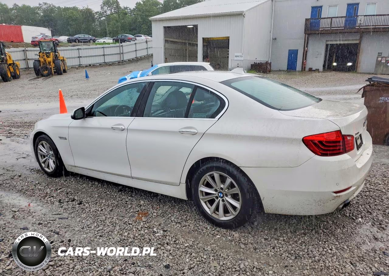 2015 BMW 528 Xi VIN:WBA5A7C54FD624143 - 2