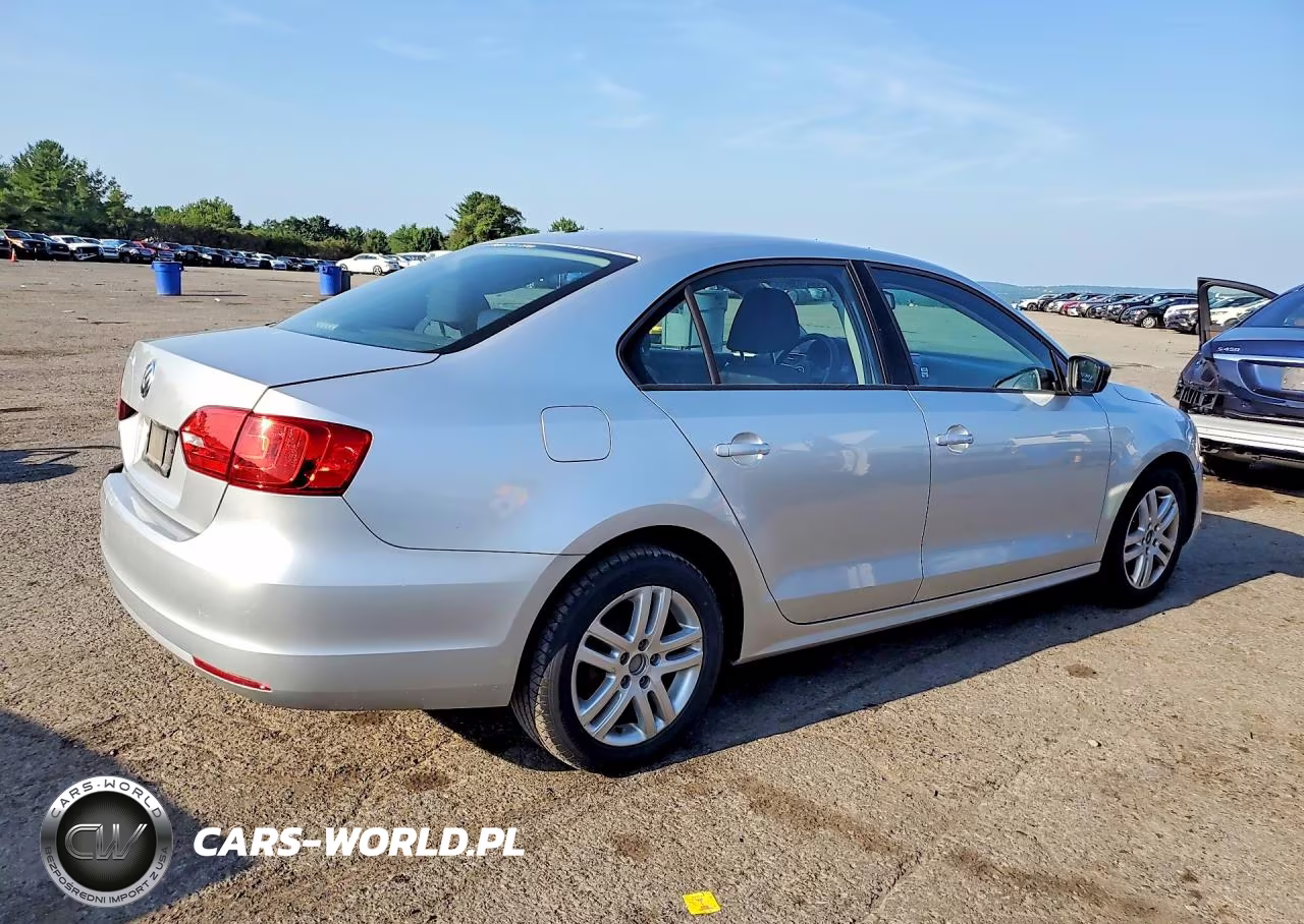 2011 Volkswagen Jetta Base VIN:3VW2K7AJ3BM090244 - 3