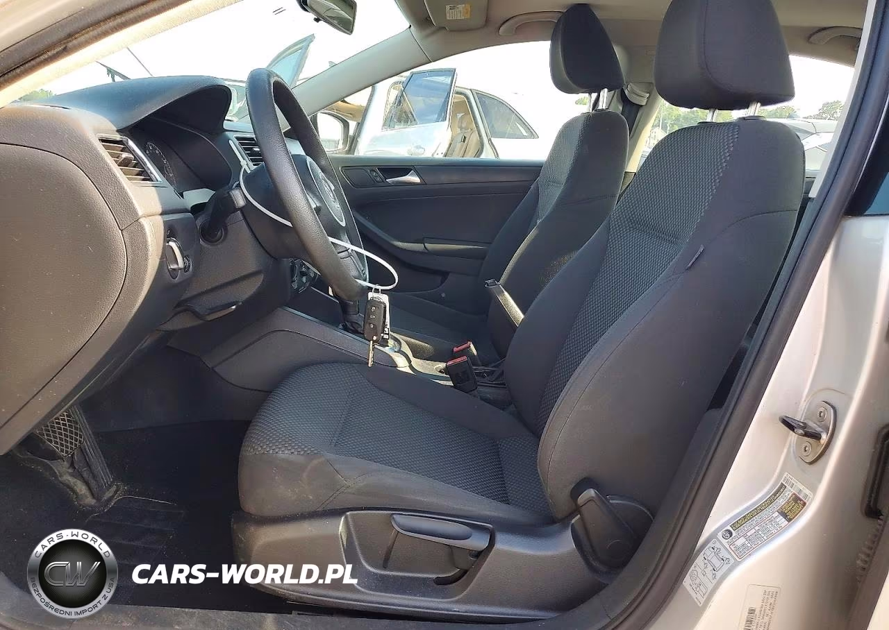 2011 Volkswagen Jetta Base VIN:3VW2K7AJ3BM090244 - 7