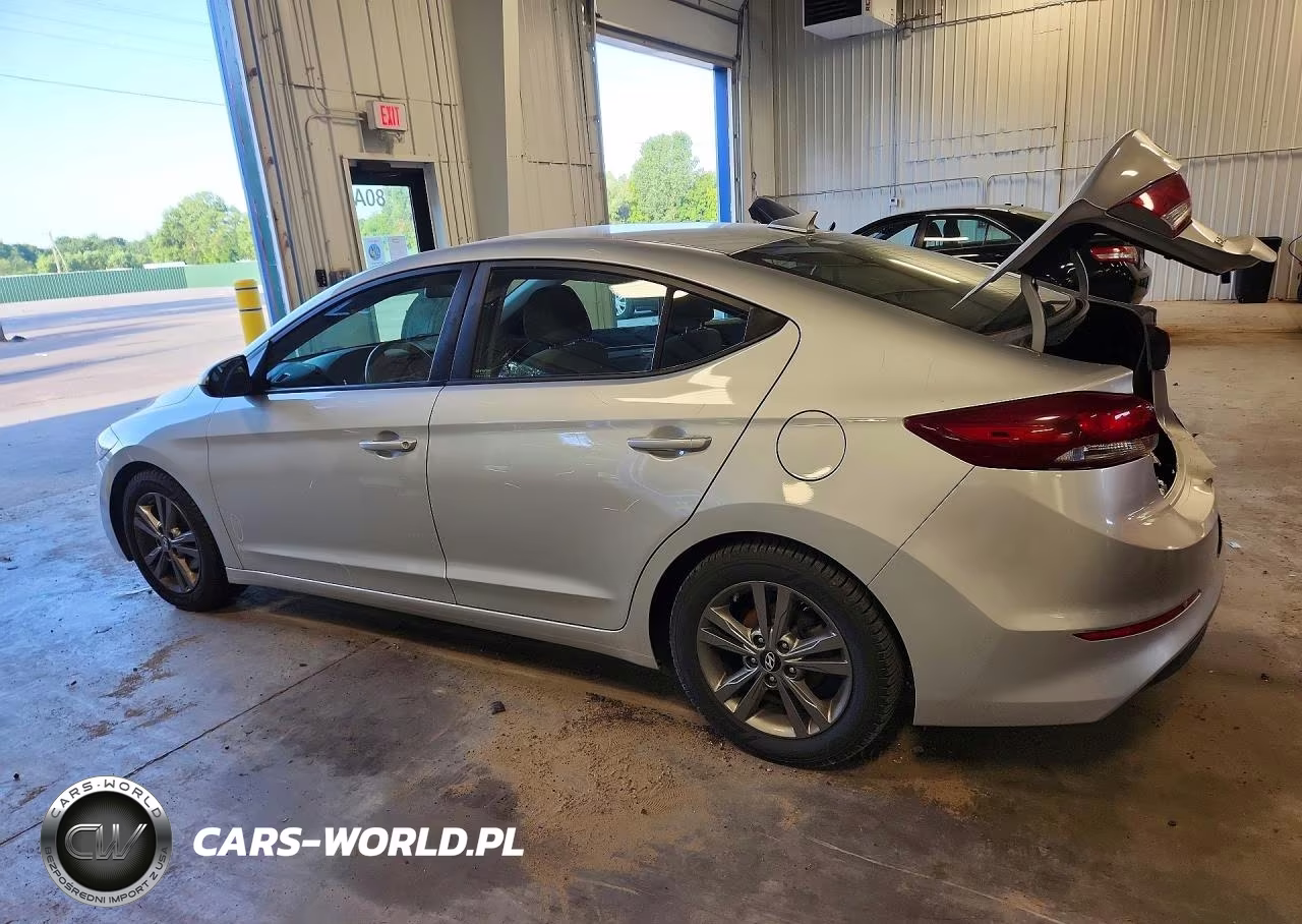 2018 Hyundai Elantra Sel VIN:5NPD84LF5JH324714 - 2