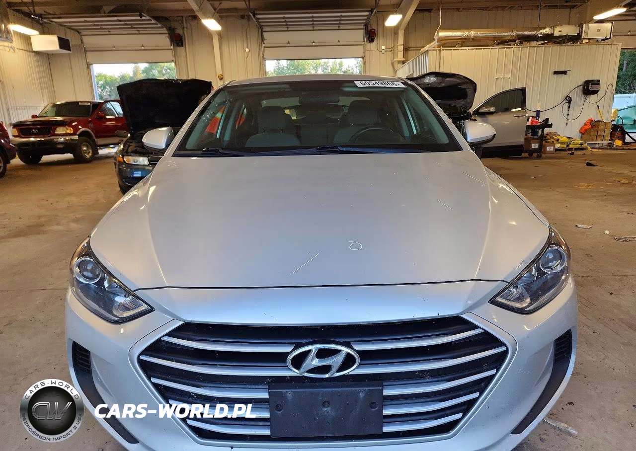 2018 Hyundai Elantra Sel VIN:5NPD84LF5JH324714 - 5