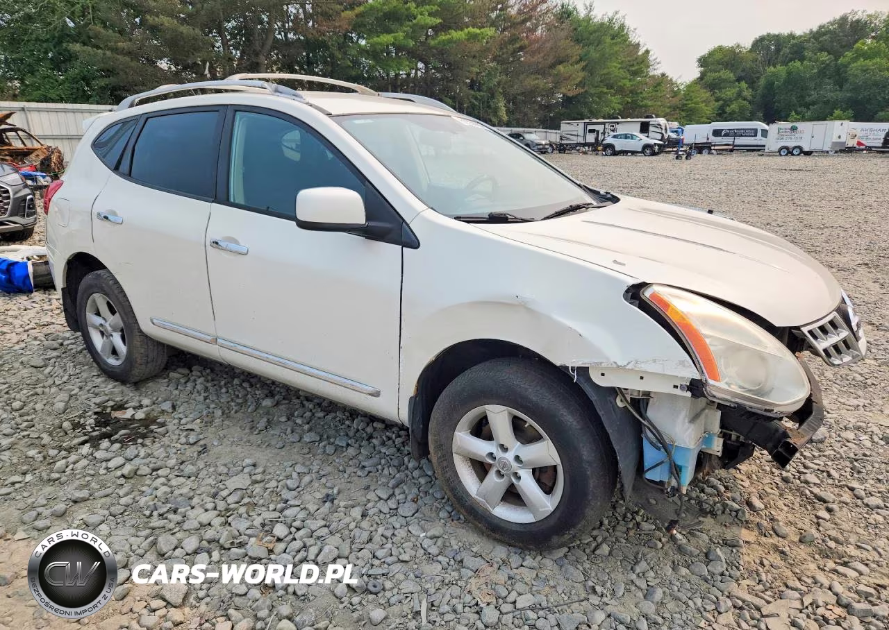 2013 Nissan Rogue S-Sv VIN:JN8AS5MV8DW665558 - 4