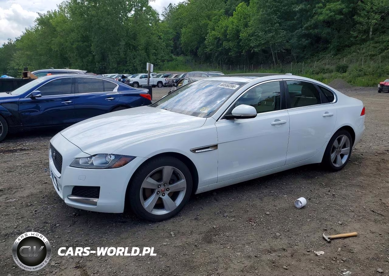 2017 Jaguar Xf – zdjęcie 1 z 12