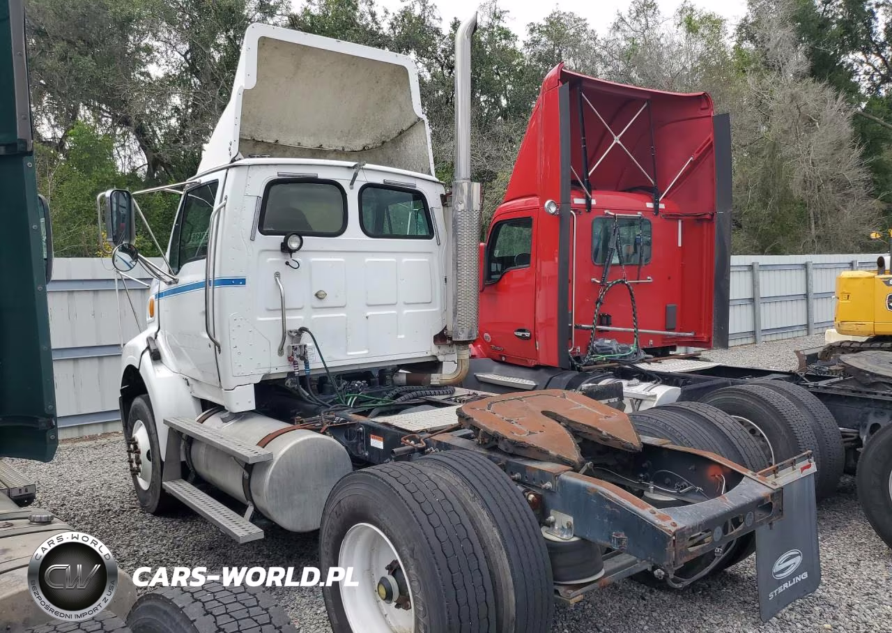 2007 Sterling Truck L 8500 - Semi Truck VIN:2FWBAWDJ47AX80353 - 2