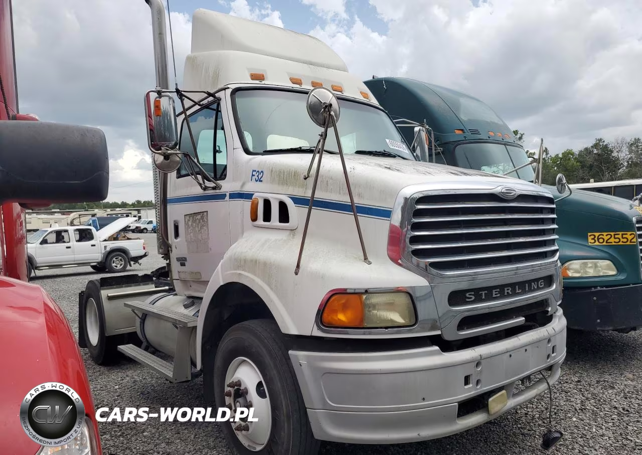 2007 Sterling Truck L 8500 - Semi Truck VIN:2FWBAWDJ47AX80353 - 4