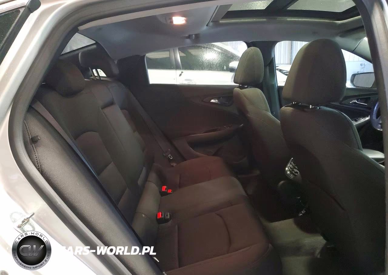 2018 Chevrolet Malibu Lt VIN:1G1ZD5ST6JF141999 - 10