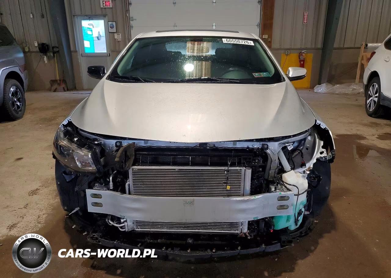 2018 Chevrolet Malibu Lt VIN:1G1ZD5ST6JF141999 - 5