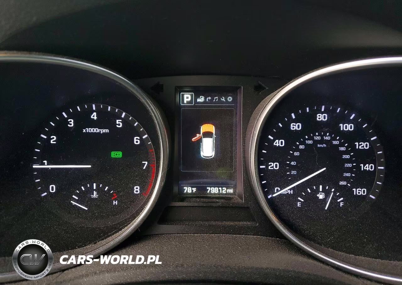 2017 Hyundai Santa Fe Sport 2.0T Ultimate VIN:5XYZWDLA8HG447716 - 9