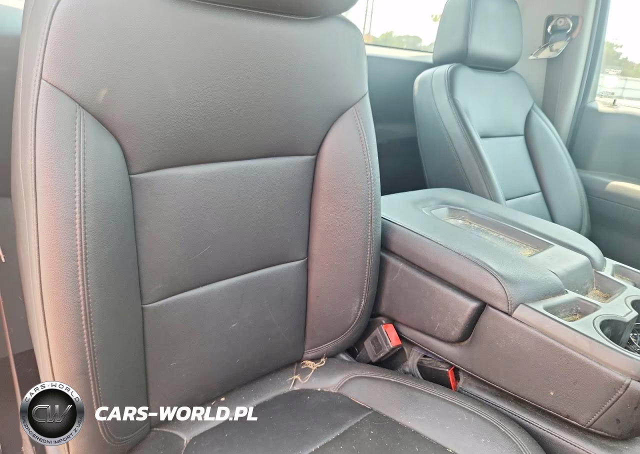 2019 Chevrolet Silverado C1500 VIN:3GCNWAEH8KG158657 - 10