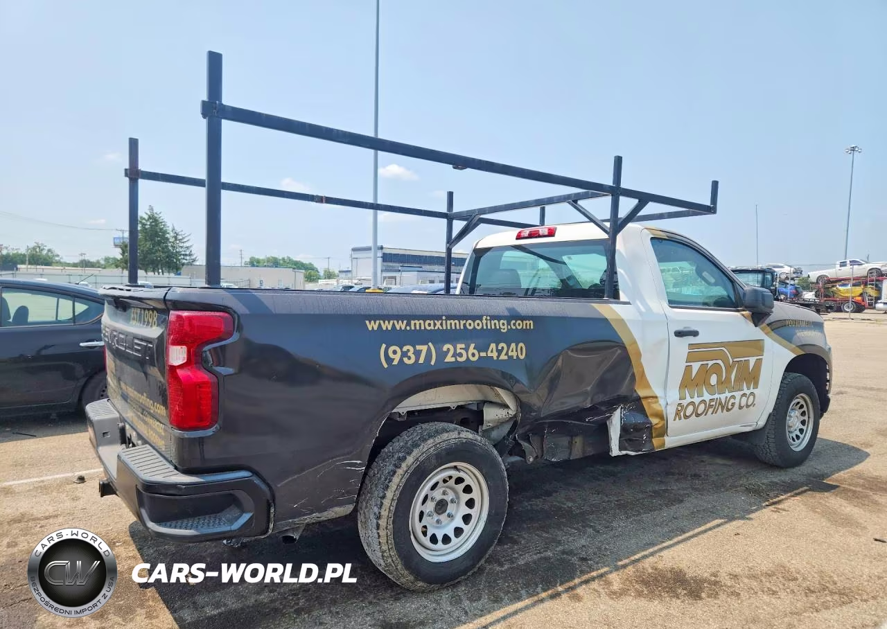 2019 Chevrolet Silverado C1500 VIN:3GCNWAEH8KG158657 - 3