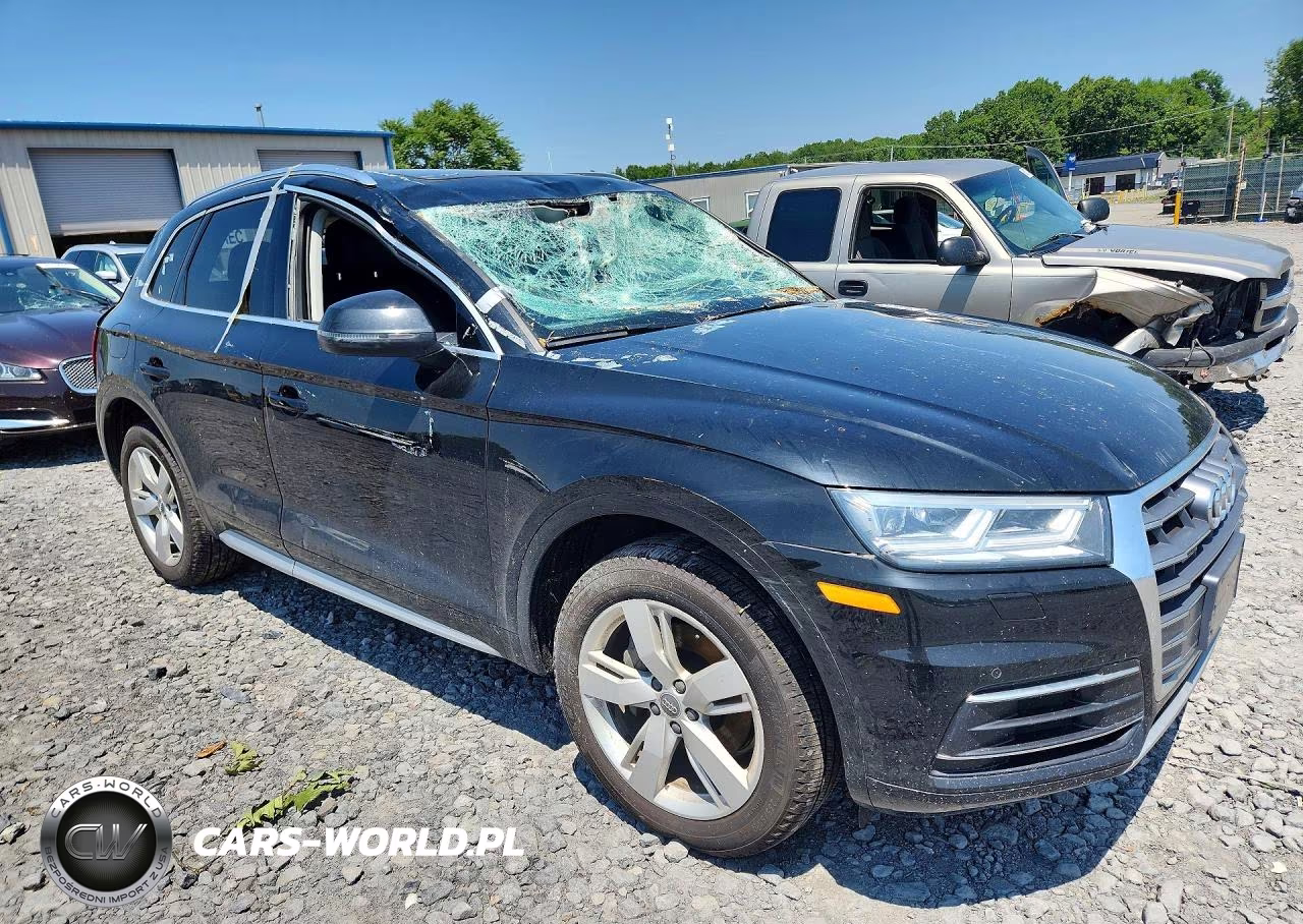 2018 Audi Q5 Premium Plus VIN:WA1BNAFY7J2176637 - 4