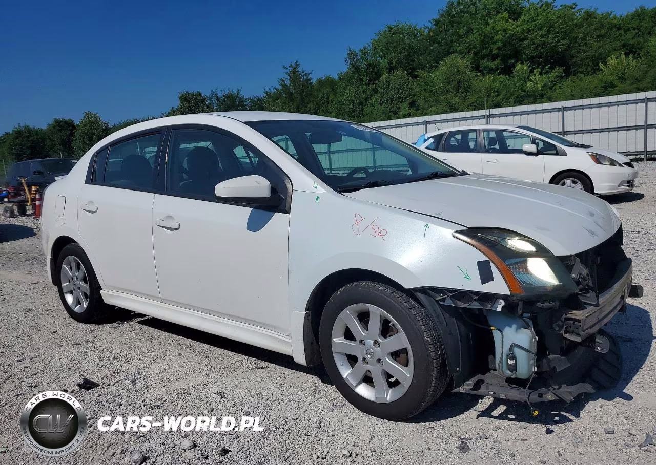 2011 Nissan Sentra 2.0 VIN:3N1AB6AP5BL676711 - 4