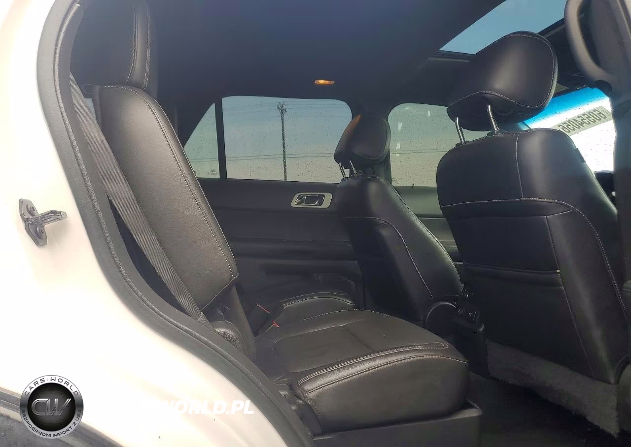 2015 Ford Explorer Sport VIN:1FM5K8GT1FGC05000 - 11