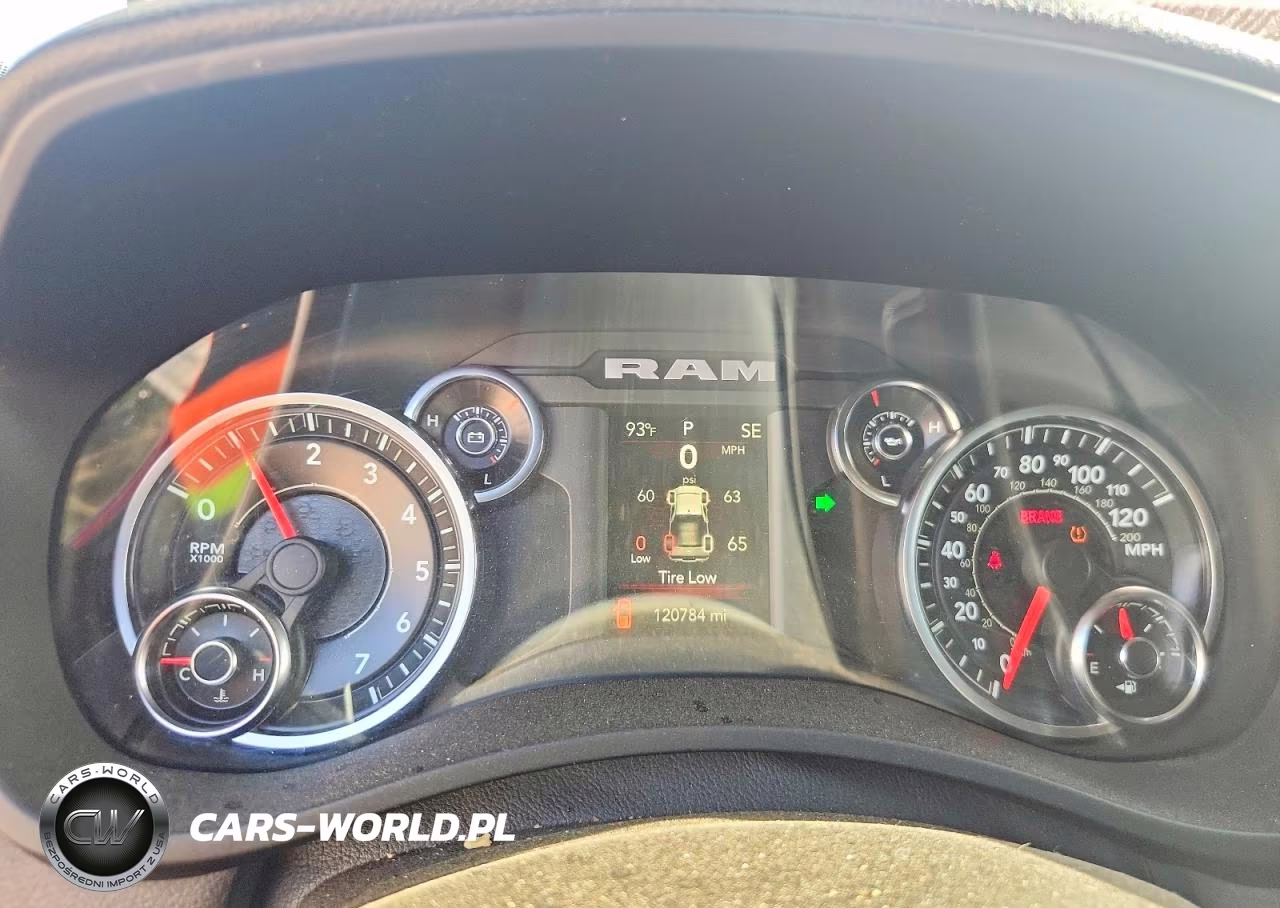 2021 Ram 2500 Tradesman VIN:3C6UR5CJ5MG585174 - 9