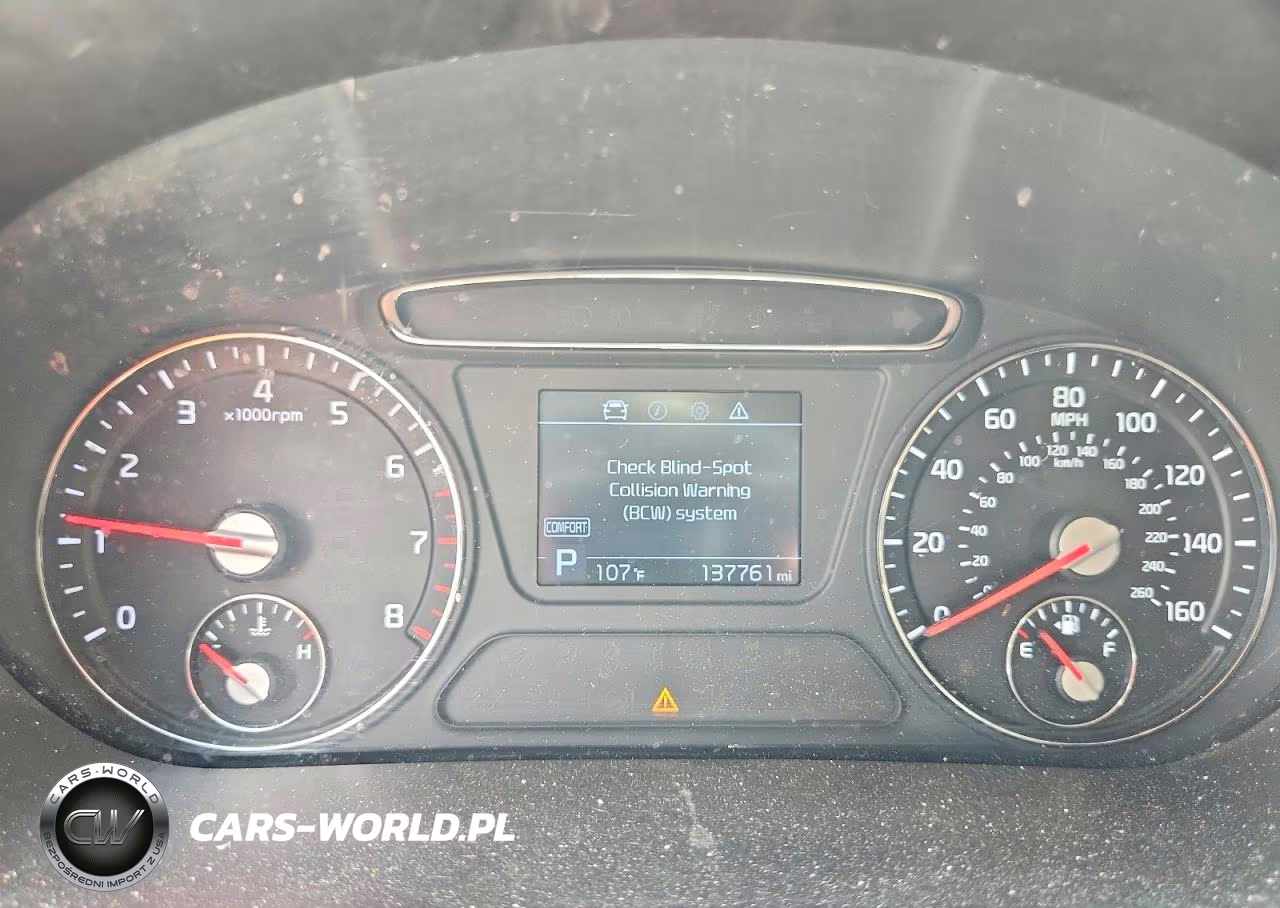 2020 Kia Sorento Lx VIN:5XYPG4A31LG624799 - 9