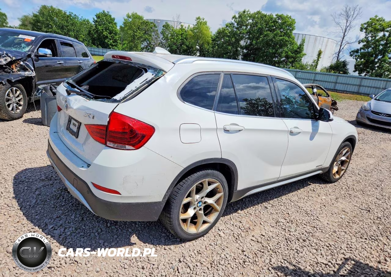 2013 BMW X1 Sdrive28I VIN:WBAVM1C51DVW41025 - 3