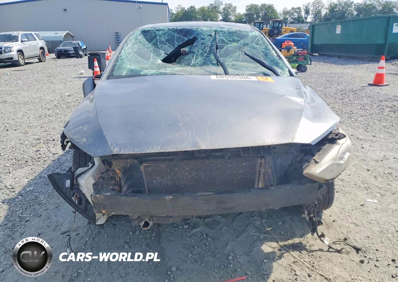 2018 Hyundai Elantra Sport VIN:KMHD04LB0JU522767 - 5