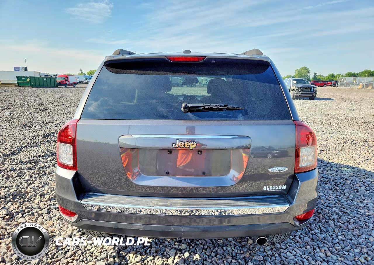 2017 Jeep Compass Latitude VIN:1C4NJCEB9HD199584 - 6