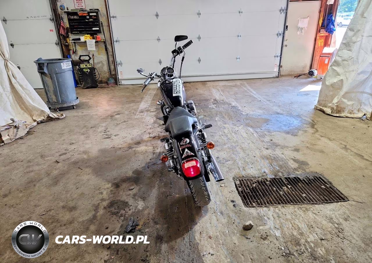2001 Harley-Davidson Xl1200 C VIN:1HD1CGP111K128254 - 4