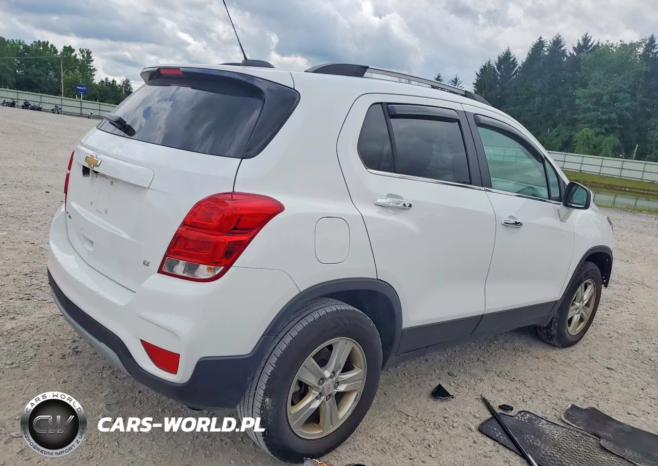 2018 Chevrolet Trax 1Lt VIN:KL7CJPSB0JB709368 - 3