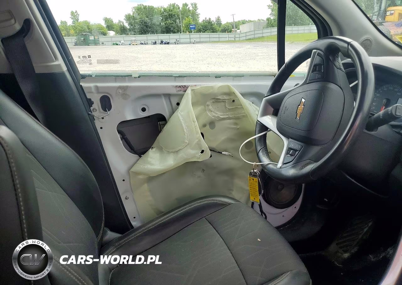 2018 Chevrolet Trax 1Lt VIN:KL7CJPSB0JB709368 - 7