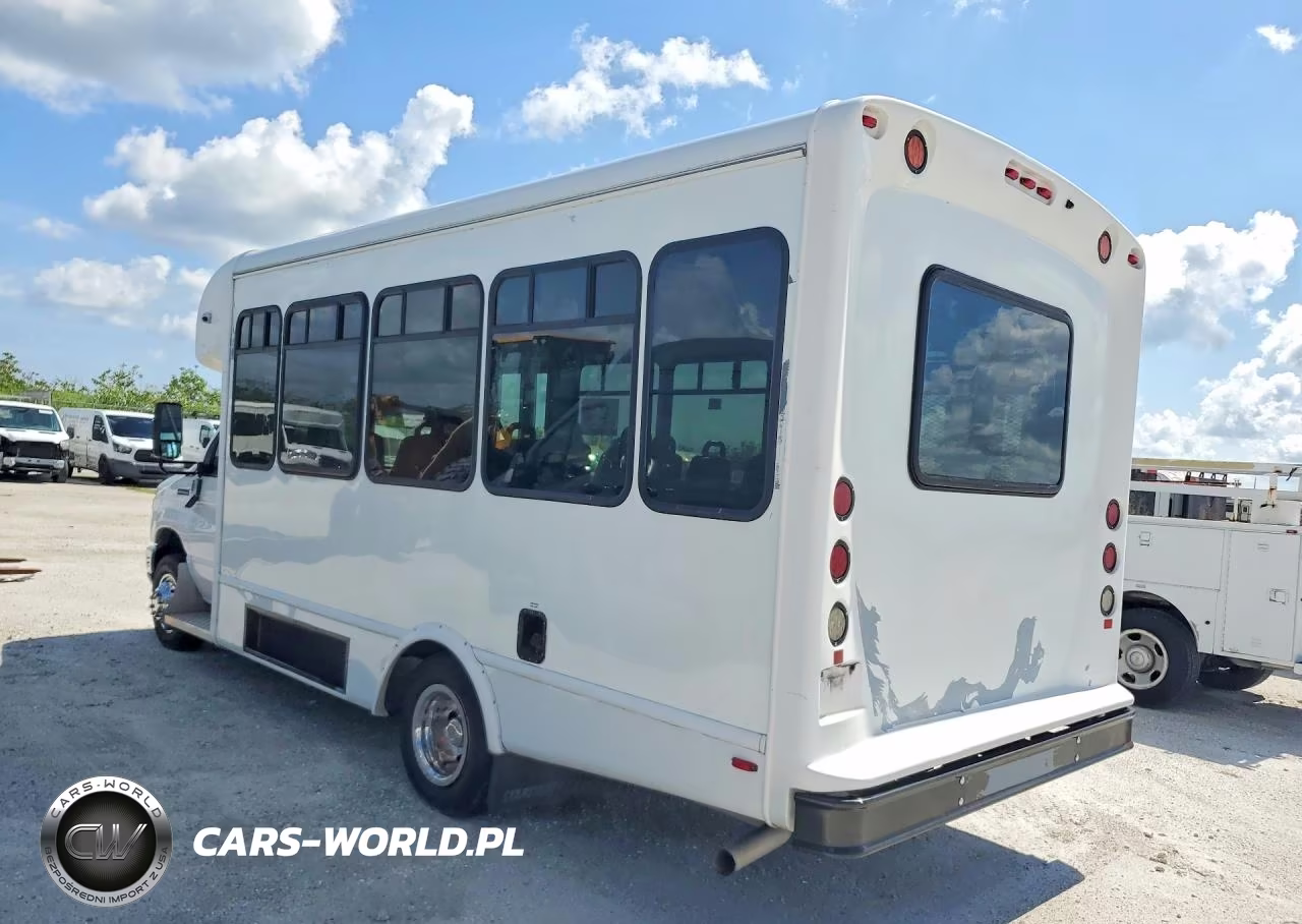 2021 Ford Econoline E350 Super Duty Cutaway Van VIN:1FDEE3FN2MDC10721 - 2