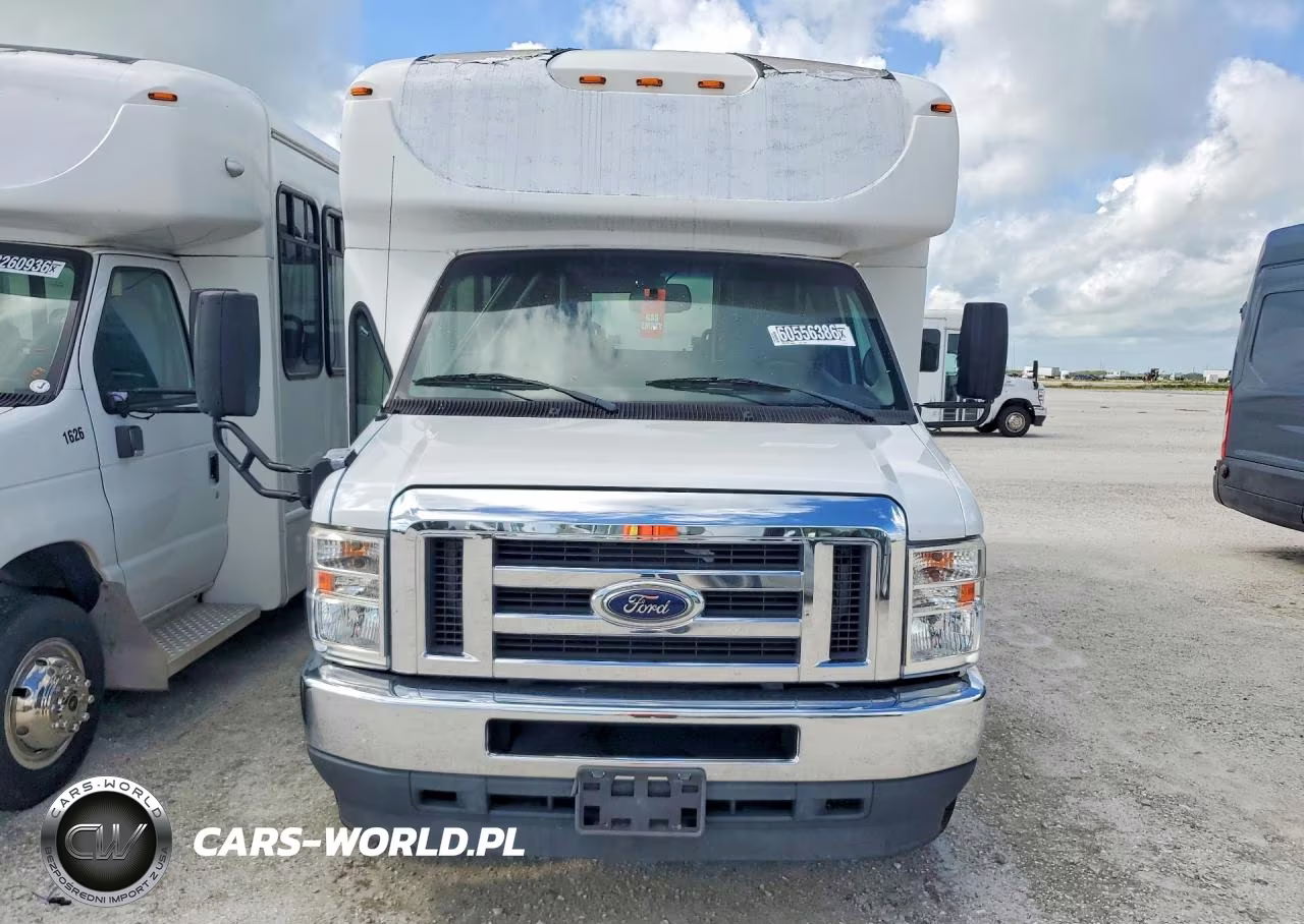 2021 Ford Econoline E350 Super Duty Cutaway Van VIN:1FDEE3FN2MDC10721 - 5
