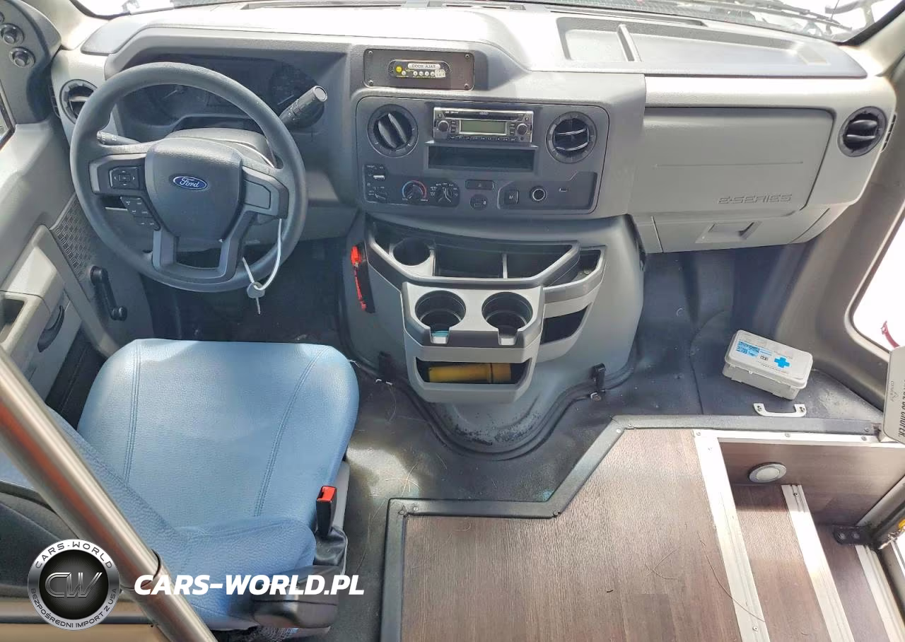 2021 Ford Econoline E350 Super Duty Cutaway Van VIN:1FDEE3FN2MDC10721 - 8