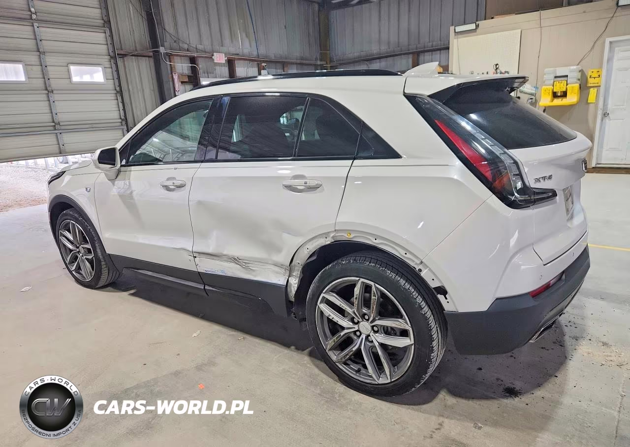 2019 Cadillac Xt4 Sport VIN:1GYFZER40KF199418 - 2